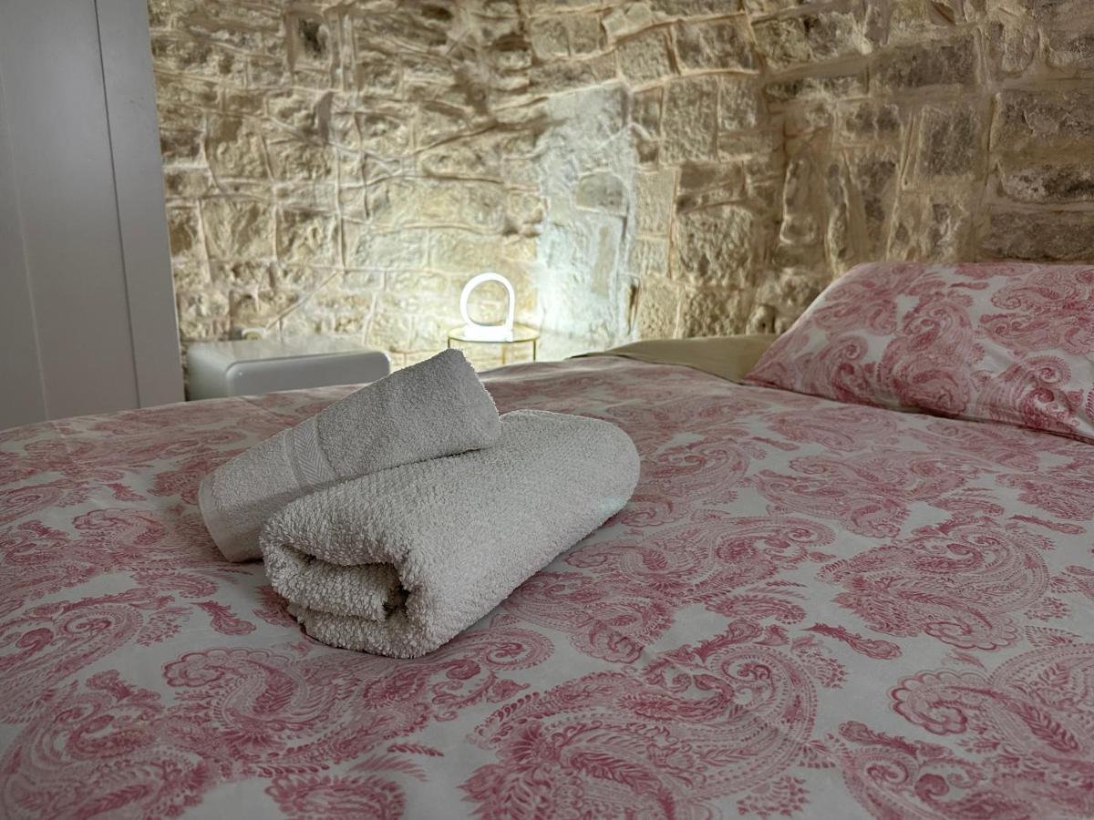 Giovinazzo Suite Pavone Griffi Exterior foto