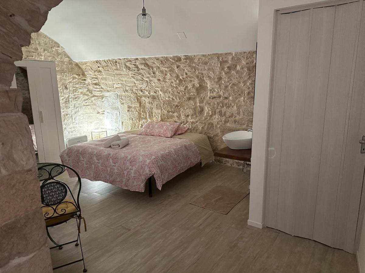 Giovinazzo Suite Pavone Griffi Exterior foto