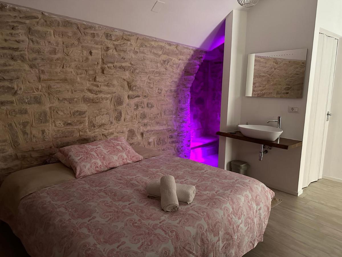 Giovinazzo Suite Pavone Griffi Exterior foto