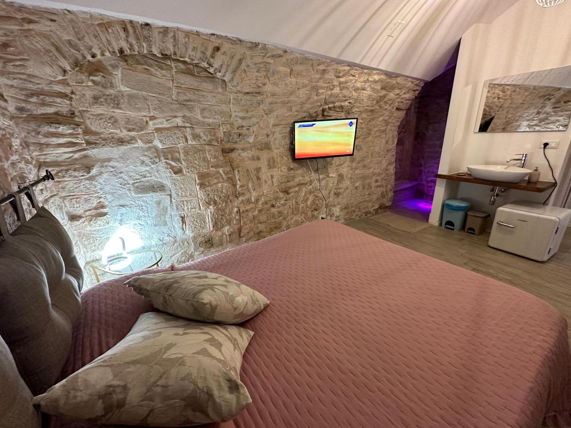 Giovinazzo Suite Pavone Griffi Exterior foto